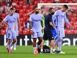 Kontroversi Pique, Lagi Cedera Malah Main Selancar