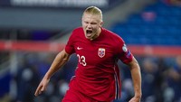 Erling Haaland berpeluang jadi top skor Norwegia sepanjang masa yang dipegang Jorgen Juve dengan 33 gol. Haaland sudah punya 24 gol (AP)