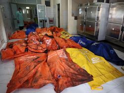 Jenazah Korban Kebakaran Lapas Tangerang Dievakuasi ke Rumah Sakit