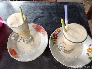 Racikan Jus Pinang Khas Asahan Ini Dipercaya Bikin Greng Pria Racikan Jus Pinang Khas Asahan Ini Dipercaya Bikin Greng Pria