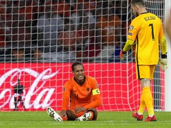 Klopp Pastikan Van Dijk dan Naby Keita Baik-baik Saja