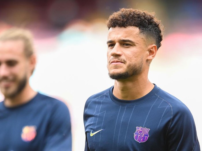 BARCELONA, SPAIN - AUGUST 29: Philippe Coutinho of FC Barcelona looks on during the La Liga Santader match between FC Barcelona and Getafe CF at Camp Nou on August 29, 2021 in Barcelona, Spain. (Photo by David Ramos/Getty Images)