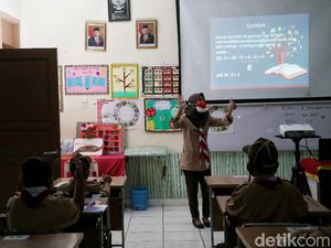 8.344 Pendidik dan Tenaga Pendidik di DKI Belum Divaksin Corona