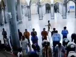 Viral Pria Telanjang Dada Serang Imam Masjid di Cilegon, Begini Faktanya