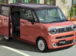 Imut! Suzuki WagonR Meluncur Pakai Pintu Geser Plus 4WD