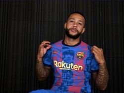 Barcelona Rilis Jersey Ketiga untuk Main di Liga Champions