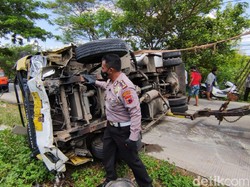 4 Orang Tewas dalam Kecelakaan Beruntun di Sigar Bencah Semarang