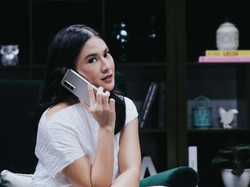 Gegara HP Ini, Dian Sastrowardoyo Tak Kangen Galaxy Note