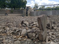 Geger 2 Gundukan Mirip Makam di Tengah Anak Sungai Bengawan Solo di Klaten