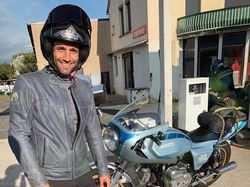 Cerita Zarco Touring 950 Km ke Aragon Naik Motor Tua, Sempat Mau Menyerah