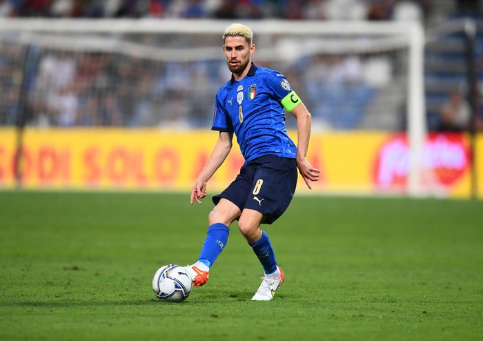 Jorginho REGGIO NELL'EMILIA, ITALY - SEPTEMBER 08: Jorginho of Italy in action during the 2022 FIFA World Cup Qualifier match between Italy and Lithuania at Mapei Stadium - Citta' del Tricolore on September 08, 2021 in Reggio nell'Emilia, . (Photo by Claudio Villa/Getty Images)