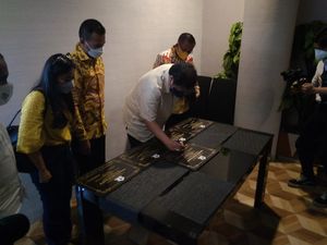 Ditinjau Airlangga, Golkar Target Bedah 70 Rumah Warga Sumut Tak Layak Huni