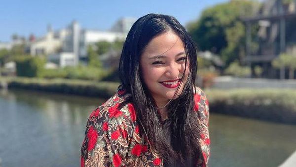 10 Potret Marshanda saat di Amerika, Pamer Tubuh Lebih Berisi Tanpa Editan