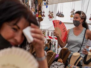 Musim Panas di Eropa Catat Rekor, Paus Fransiskus Kirim Es Krim ke Rutan