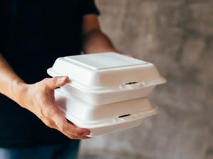 Viral Driver Ojol Antar Makanan ke Pelanggan yang Lokasinya di Depan Rumah Viral Driver Ojol Antar Makanan ke Pelanggan yang Lokasinya di Depan Rumah