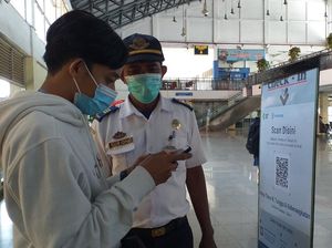 Ingat, PeduliLindungi Syarat Perjalanan Penumpang di Terminal Bungurasih Ingat, PeduliLindungi Syarat Perjalanan Penumpang di Terminal Bungurasih