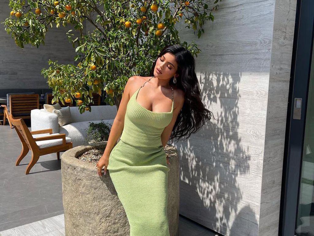 Ingat Kembali Foto SIM Kylie Jenner yang Bikin Heboh, Cetar Banget! Ingat Kembali Foto SIM Kylie Jenner yang Bikin Heboh, Cetar Banget!