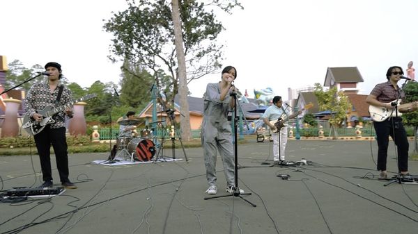 Mengunjungi Dufan dalam Video Bersama Reality Club