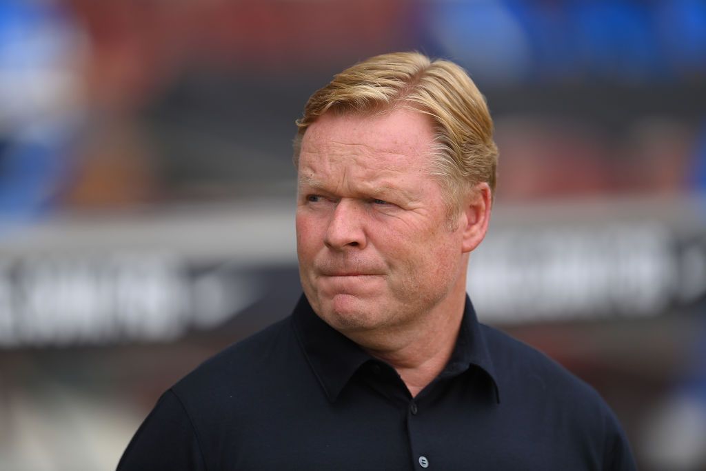 Ronald Koeman BARCELONA, SPAIN - AUGUST 29: Ronald Koeman, Head Coach of FC Barcelona looks on during the La Liga Santander match between FC Barcelona and Getafe CF at Camp Nou on August 29, 2021 in Barcelona, Spain. (Photo by David Ramos/Getty Images)