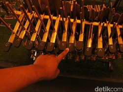 Bandung Kota Angklung, Seniman Dukung Pelestarian Melalui Kolaborasi