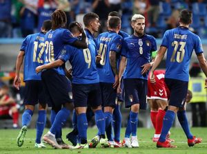 Italia Pesta Gol ke Gawang Lithuania