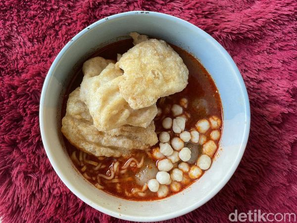 Tersengat Pedasnya Baso Aci Kekinian Punya Ivan Gunawan hingga Atta Halilintar