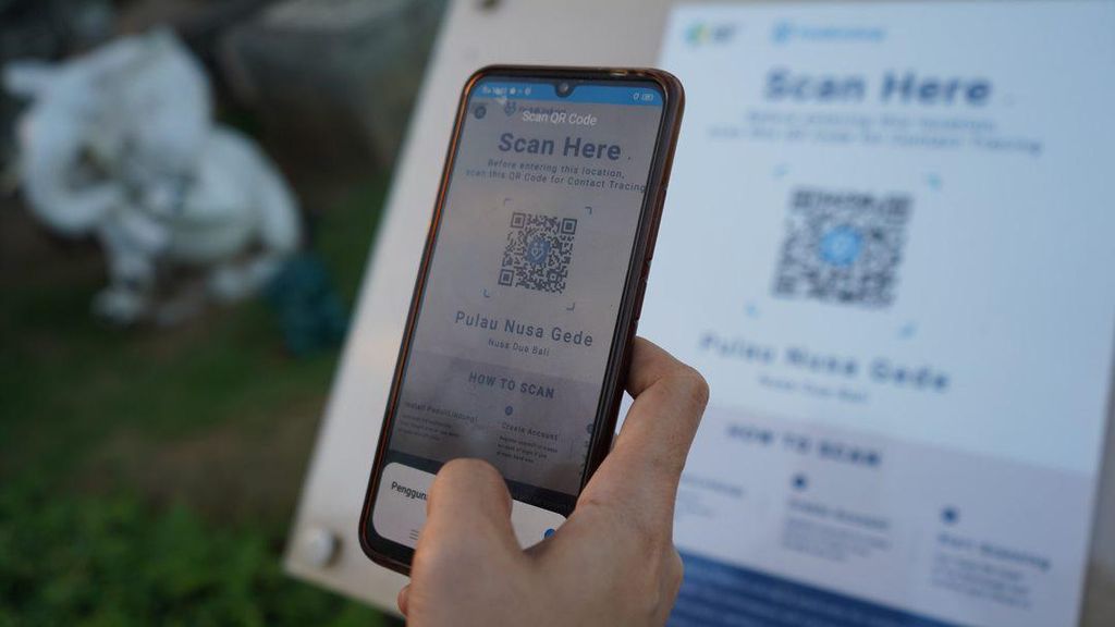 Foto: PeduliLindungi Jadi Syarat Wajib Masuk ke Supermarket Foto: PeduliLindungi Jadi Syarat Wajib Masuk ke Supermarket