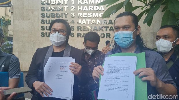 David NOAH  damai dengan Lina