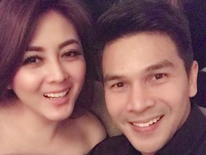 Jonathan Frizzy Siap Nafkahi Anak Rp 30 Juta Asal Dhena Devanka Tanggung Jawab Jonathan Frizzy Siap Nafkahi Anak Rp 30 Juta Asal Dhena Devanka Tanggung Jawab