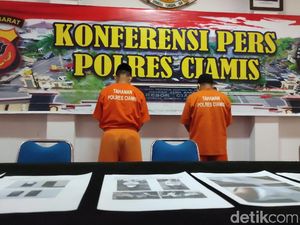 Polres Ciamis Tangkap 2 Nelayan Jual Beli Benih Lobster di Pangandaran Polres Ciamis Tangkap 2 Nelayan Jual Beli Benih Lobster di Pangandaran