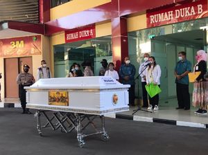 Tangis Keluarga Warnai Penyerahan Jenazah Rudhi, Korban Lapas Tangerang Tangis Keluarga Warnai Penyerahan Jenazah Rudhi, Korban Lapas Tangerang
