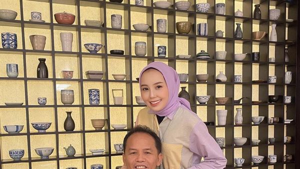 8 Foto Putri Pariwisata dan Anggota DPR yang Viral, Cinta Beda Usia 27 Tahun