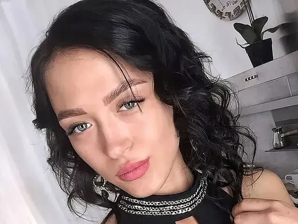 Kisah Wanita Hidup Kesepian Setelah Menjadi Bintang Porno, Berakhir Bunuh Diri Kisah Wanita Hidup Kesepian Setelah Menjadi Bintang Porno, Berakhir Bunuh Diri