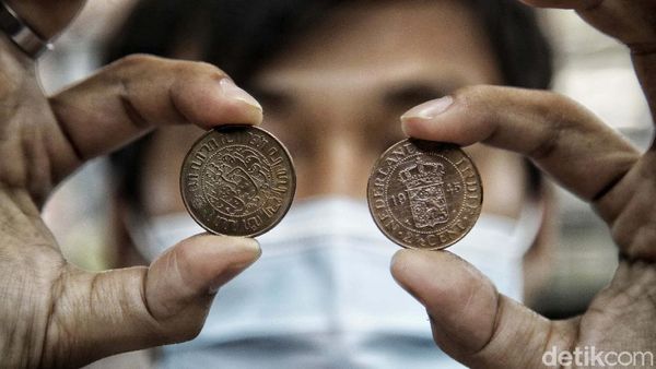 Mengenal Penjualan Uang Kuno di Jakarta