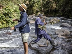 Di Kenya, Memancing Dianggap Hobi yang Terlalu Kulit Putih