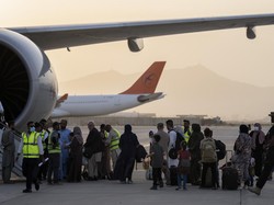 Penerbangan Komersial di Afghanistan Dibuka Kembali