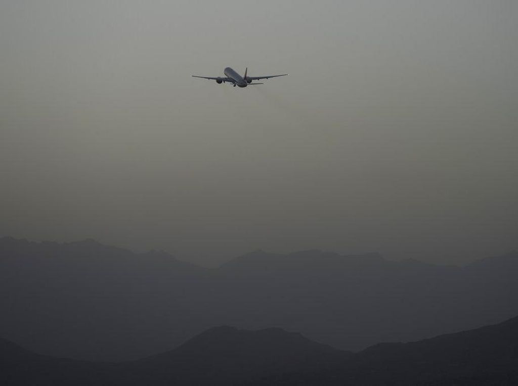 AS Larang Masuk Pesawat Bawa Warga Dievakuasi dari Afghanistan