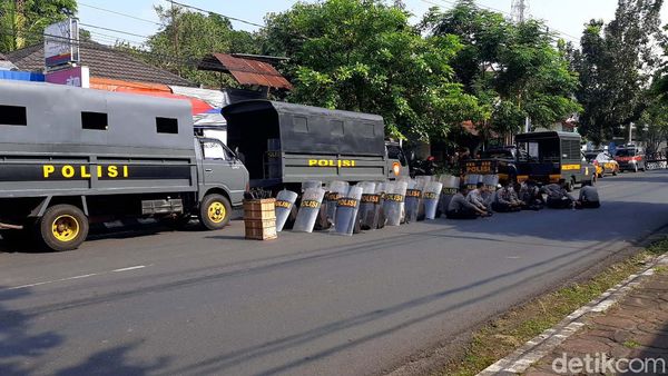 Suasana di Kawasan Unsoed Jelang Pengukuhan Profesor ke Jaksa Agung