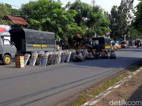 Suasana di Kawasan Unsoed Jelang Pengukuhan Profesor ke Jaksa Agung