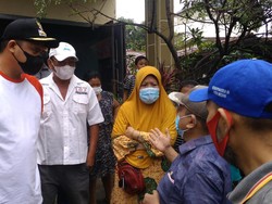 Bobby Marahi Kepling soal Pungli, Perintahkan Duit Warga Dikembalikan