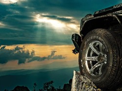 Jangan Salah, Ini Cara Pilih Ban SUV untuk Segala Jenis Medan