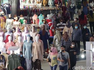 Geliat Pasar Tanah Abang yang Mulai Ramai