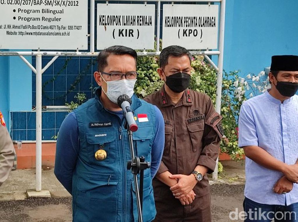 Ridwan Kamil Minta Bupati-Wali Kota Kejar Target PPKM Level 1 dan 2