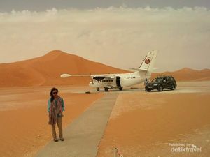 Hassi Messaoud, Kota Minyak di Perlintasan Gurun Sahara Hassi Messaoud, Kota Minyak di Perlintasan Gurun Sahara