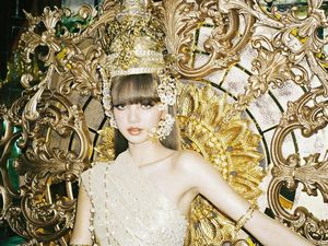 Potret Menawan Lisa BLACKPINK yang Baru Rilis Debut Solo Potret Menawan Lisa BLACKPINK yang Baru Rilis Debut Solo