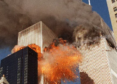 Mengenang Tragedi 9/11 Dalam Bingkai Foto