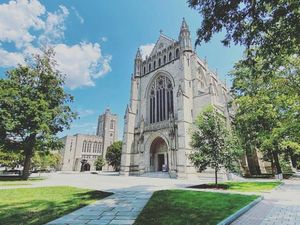 10 Universitas Cantik di Amerika Serikat, Tertarik Kunjungi atau Kuliah di Sana?