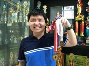 Kisah Stanve, Peraih Emas Olimpiade Matematika Internasional Asal Tangerang Kisah Stanve, Peraih Emas Olimpiade Matematika Internasional Asal Tangerang