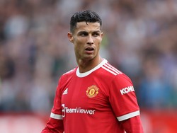 Kelompok Feminis Terbangkan Banner Protes ke Ronaldo!