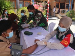 Vaksinasi COVID di NTB Tembus 44.002 Per Hari, Lewati Target Jokowi